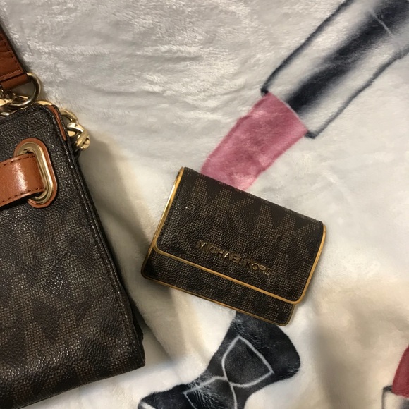 Michael Kors crossbody and wallet bundle - Picture 4 of 7